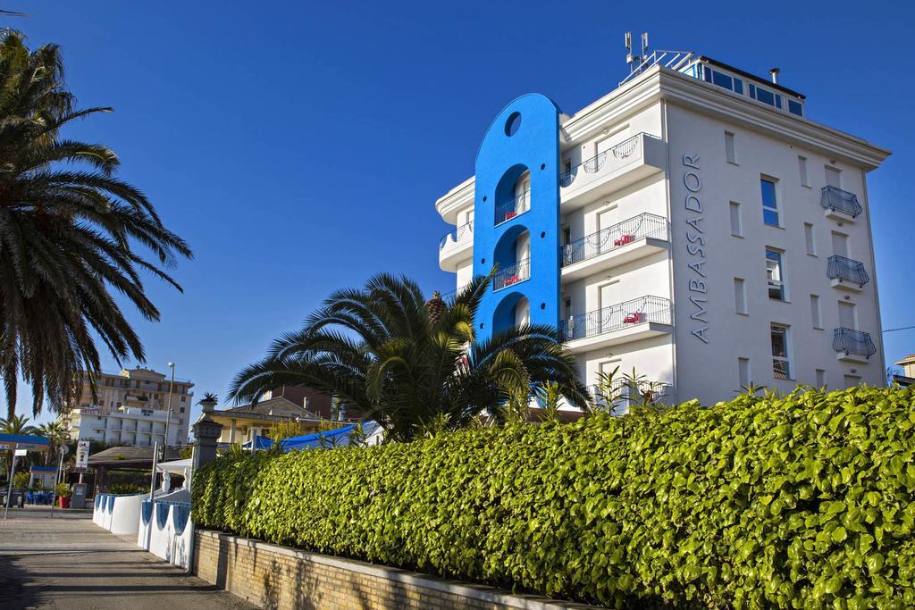 Hotel Ambassador Grottammare Exterior foto